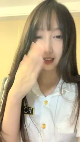 20211111，颜值吊打全场，【0咕噜0】，土豪们的最爱，172cm，神似都美竹，一场就上收益榜，人气登顶万众期待 new